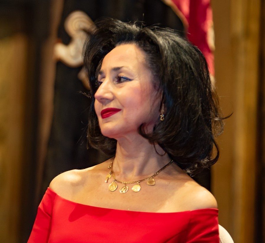 Carmen Bayod López